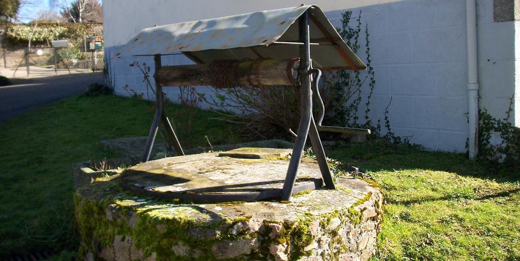 La Chataigne Doree Saint-Pierre-de-Fursac エクステリア 写真