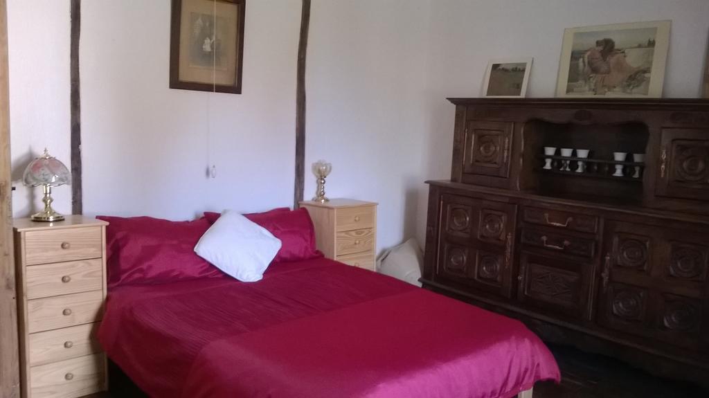 La Chataigne Doree Saint-Pierre-de-Fursac 部屋 写真